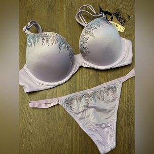 Limited Edition Victoria’s Secret Fashion Show bra